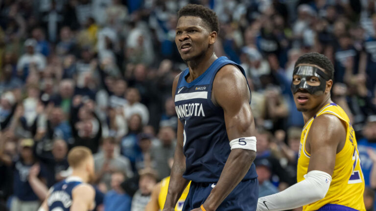 Anthony Edwards’ ‘A terrible’ reaction to massive dunk over the port of Doncy