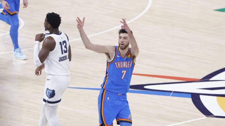 Thunder’s Chet Holmgren goes full Tim Duncan in game 2 Grizzlies Demolition