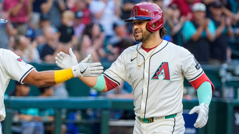 Eugenio Suarez’s Stunning feat Adid One-Man Hr Derby vs. Braves