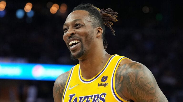 Dwight Howard was selected for the first voting member for 2025 Namith basketball Hof