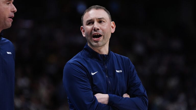 Kavhi Leonard attracts great praise from the Nuggets coach