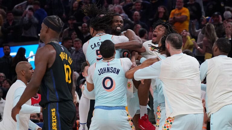 Warriors take a huge blow in the playoff race after Harrison Barnes’ Buzzer-Beatter