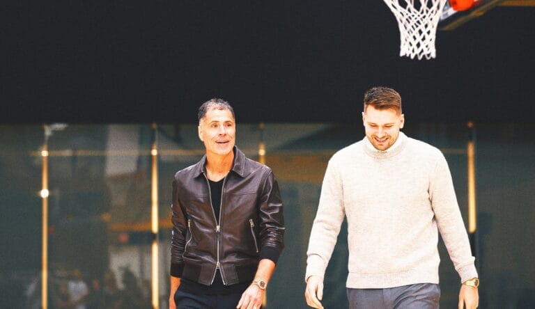 Lakers extend GM Rob Pelinka, called it President of basketball ops