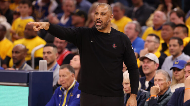 How was Gregg Popovich helped the wet name win game 6