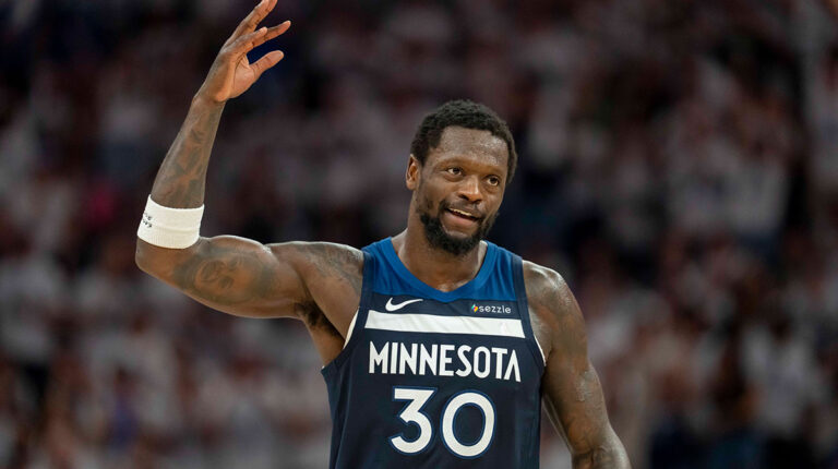 How Julius Randle revives a playoff reputation with Timbervolves