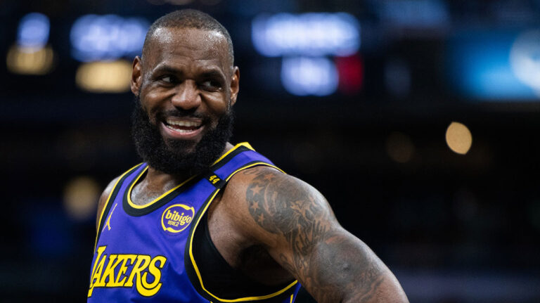 Historical line LeBron James’ Historic Streak Naslovi 2024-25 All-NBA Teams
