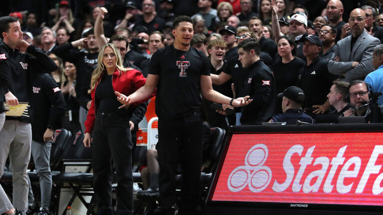 Patrick Mahomes is a stunned reaction to a draft miracle Mavericks’ NBA