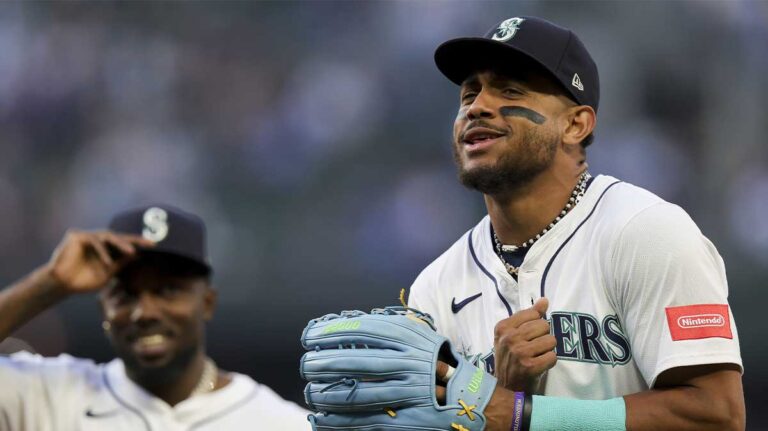 Julio Rodriguez Robbery Iankees HR from crazy catches