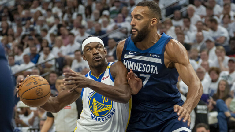 How did Rudi Gabert’s eyes look after after he hit the face in the game 2