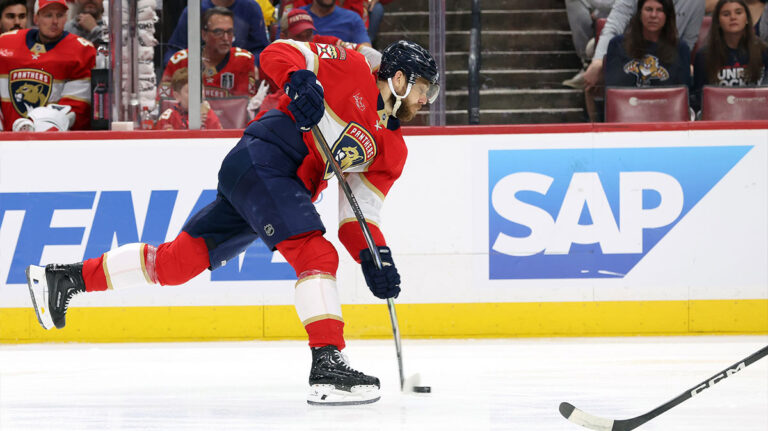 Paul Maurice offers a great update of a game of 3 vs. Oilers