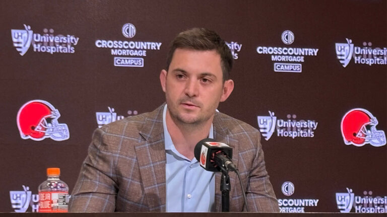 The new OC makes a statement of warmed KB competition