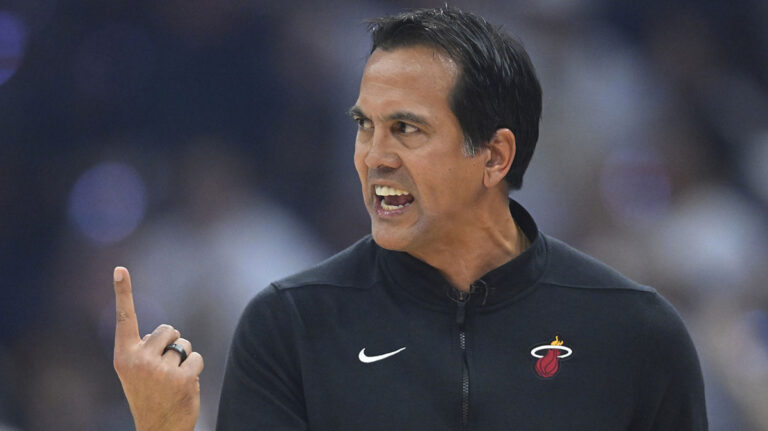 Insider records the main changes about the coaching staff of Erika Speeststra