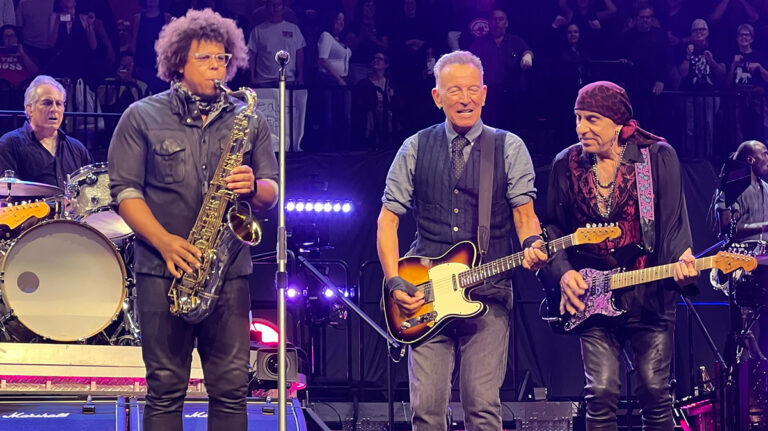 Bruce Springsteen’s answer to 1 word on the idea ‘Tourovell Tour’