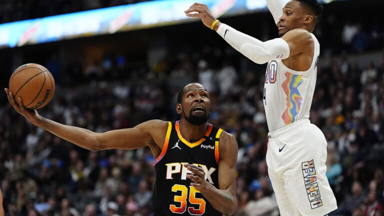 Kevin Durant asks about recruiting Russell Westbrook