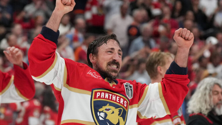 Roberto Luongo Trolls Brad Marchand After Stanley Cup’s victory after