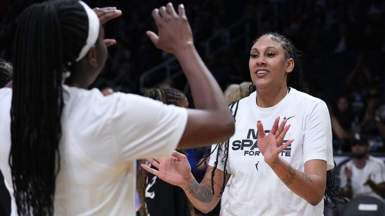 Chicago gets a crucial update of Kamilla Cardoso before the game in the fever