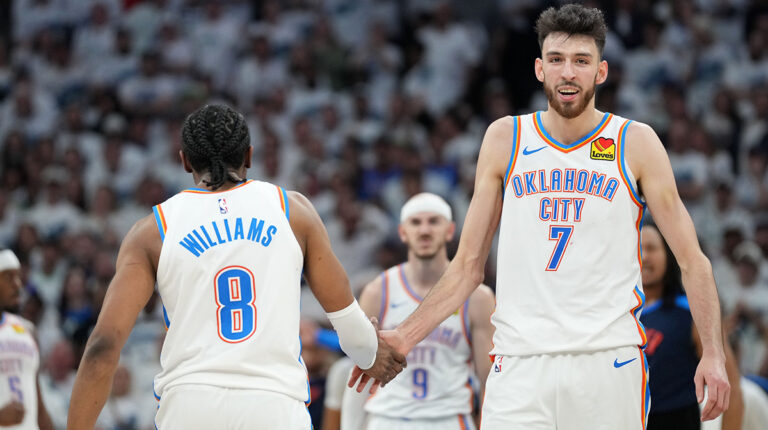 Mark Daigneault is not worried about Chet Holmgren’s 1 fights game