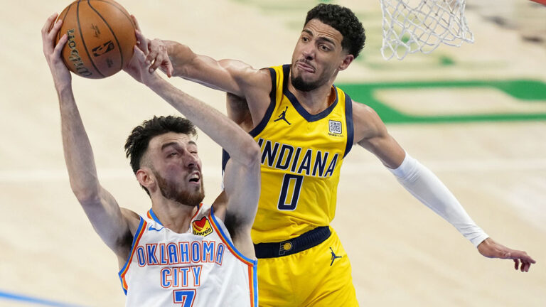 Tires Haliburton reacts to Dviana Vade Reaging on his game 1 heroics