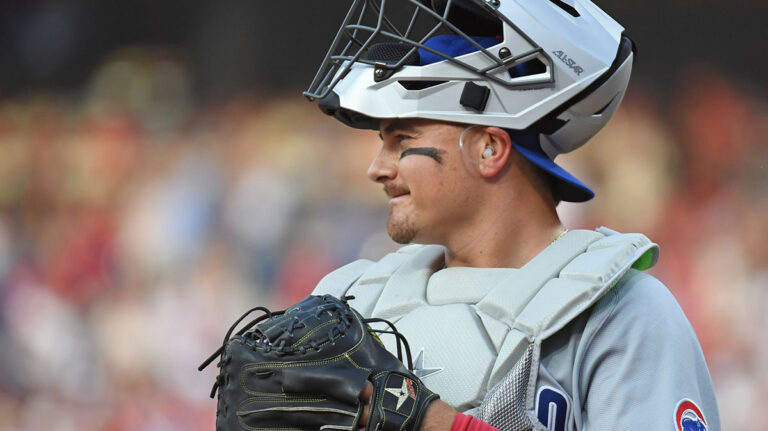 Reese McGuire drops 3-words Download win at 10. Inning in Chicago