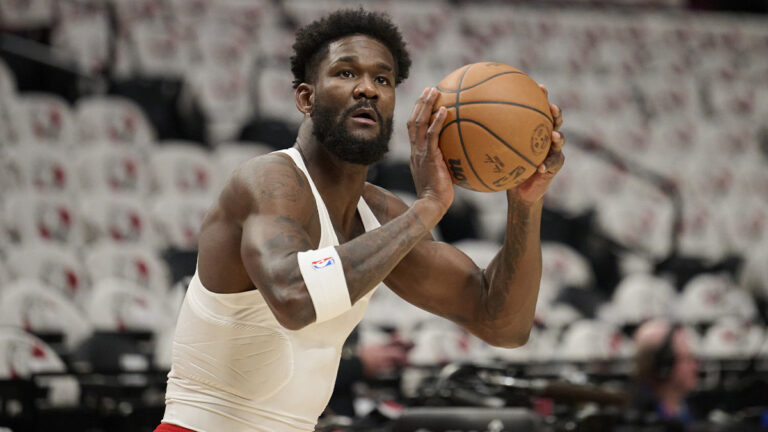 Rival Ekec reveals a lack of trade activity