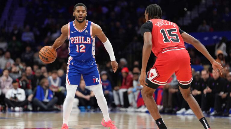 Phoenix signs former guard for state state champions