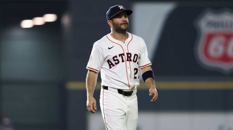 Jose Altube Breaks Hack Wilson’s Home Trade Record in Vin vs. Dodgers