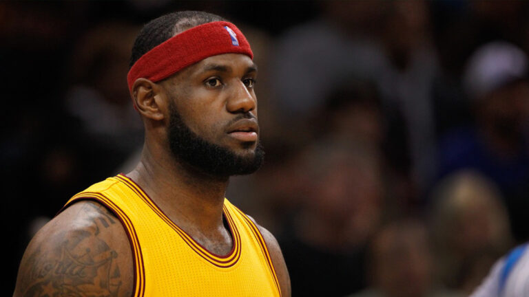 The Insider Concuts 4-Tim Lebron James Shop sends it to Cavs