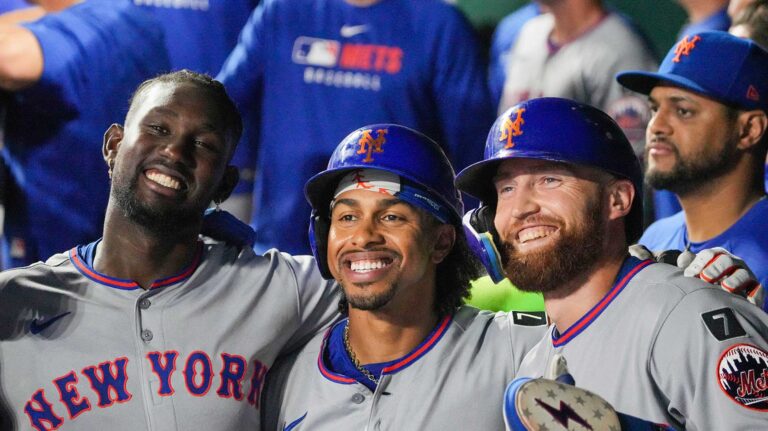 Royals defense counsel can’t stop 3-Run Blast Francisco Lindor