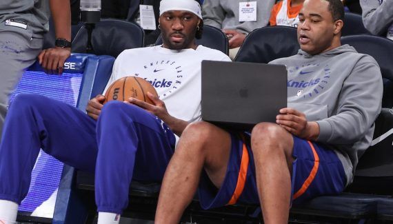 Knicks separate from several assistants