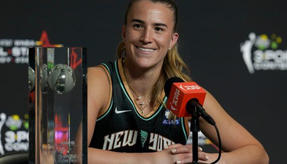 Sabrina Ionescu finds the queen throne of the shooters