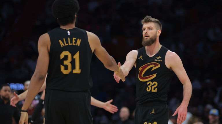 Mavericks appointed as a possible trade package for Cavs Big Man