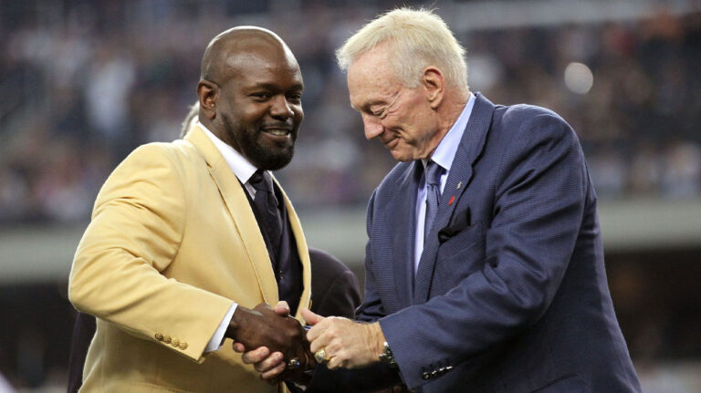 Emmitt Smith becomes real on the role of Jerry Jones in Dallas’s troubles