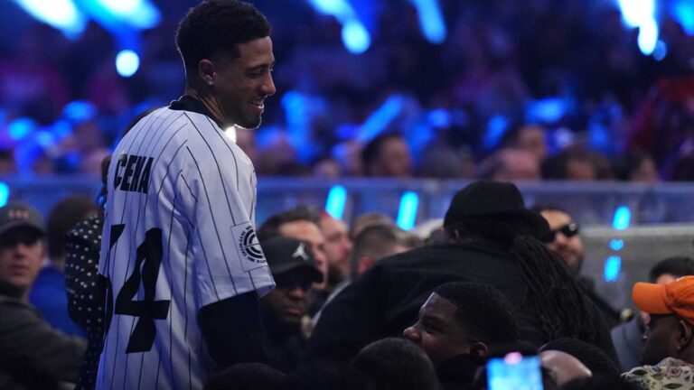 Tires Haliburton sends a NSFV message to wrestling haters