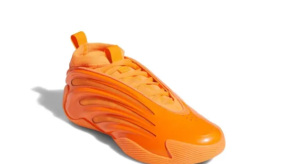 The Harden Vol. 9 feet to the floor