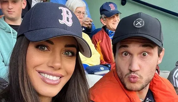 Wife Danila Gallinari attacked the shark!