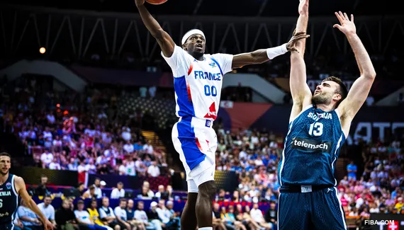 France Great Silvain Francisco has Slovenia bending