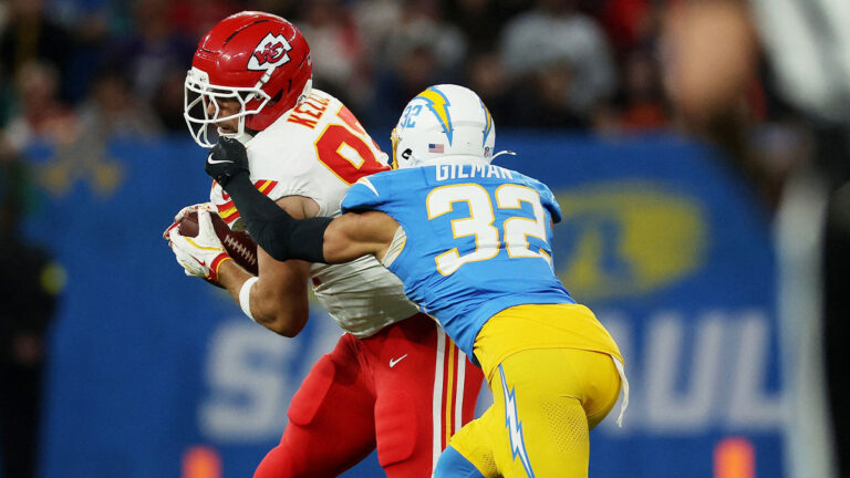 Fans in weapons after Travis Kelce hit with defense chargers