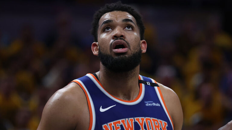 Karl-Anthony Towns reveals “pits of stains” caused by the changes of the eautly outfit on the 76ers game