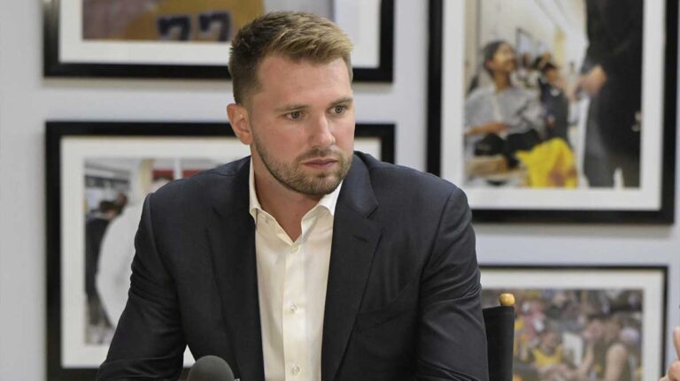 The Doncyga Luka Reacé is reacting to a loss in Germany