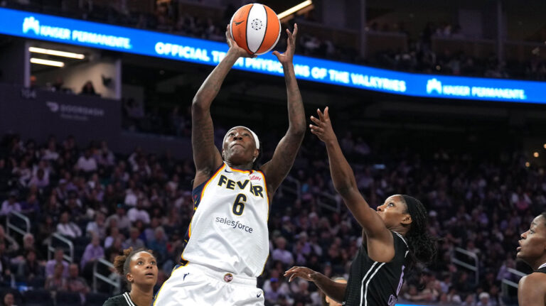 Natasha Howard reveals a message Stephanie White’s Locker Room