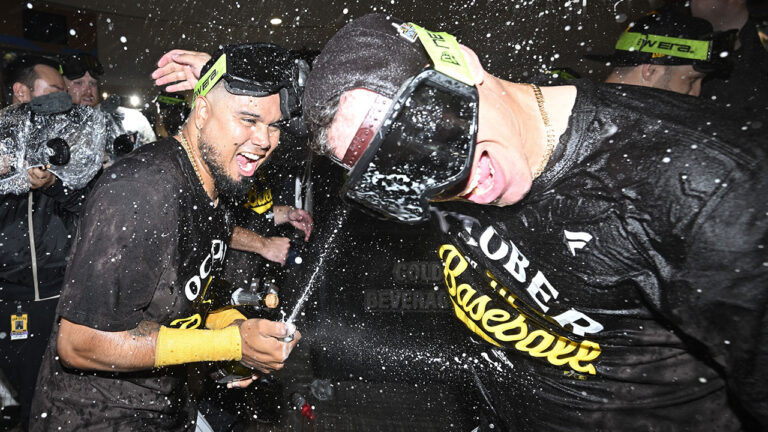 San Diego Strikes Ticket up to 2025 postseason with Walkoff Brevers