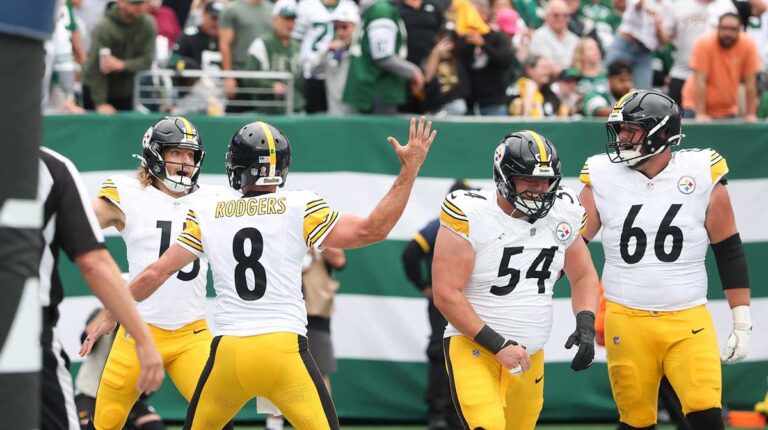 Aaron Rodgers shoot Jets fans fans with imminent TD