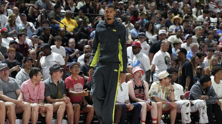 Spurs Victor Vembania has fully cleaned the NBA medical team after blood clot