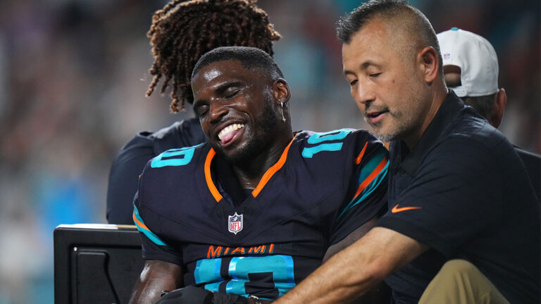 The injury to Tireek Hill was afraid of “up” than knee dislocation