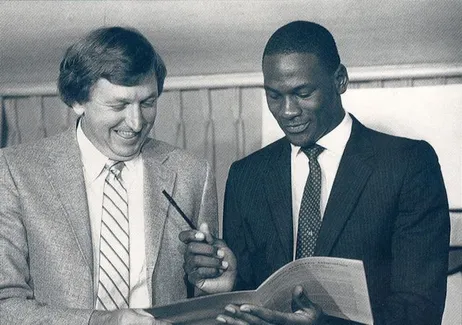 12. September 1984. Years Michael Jordan signed his first contract with bulls