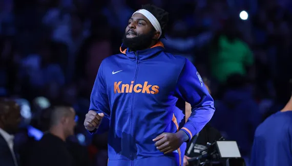 Despite insecure, Mitchell Robinson focuses on the ground