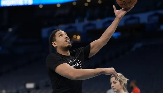 Malcolm Brogdon persuaded to win New York