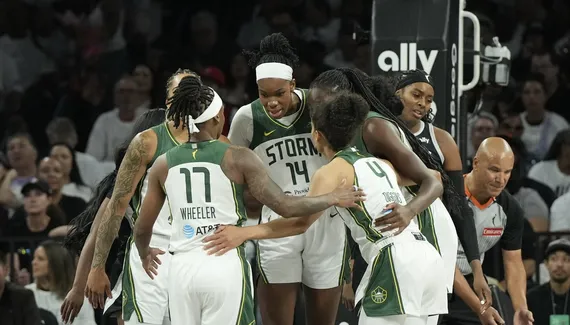 Dominique Malonga shines for your first playoff VNBA