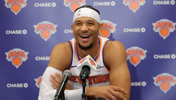 Again touched on the finger, Josh Hart will keep teeth