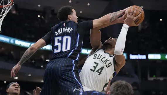 To adapt Giannis, Cole Anthony makes lots of videos